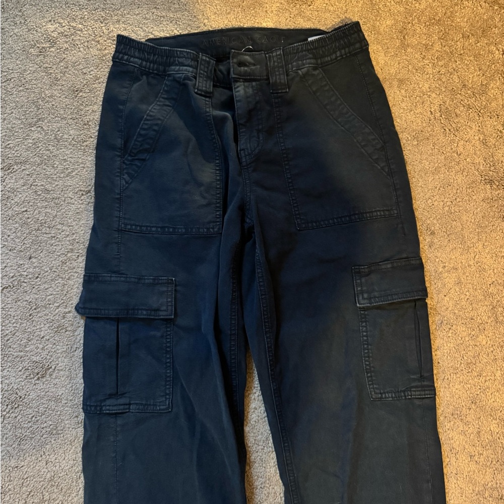 AMERICAN EAGLE WOMENS STRETCH CARGO PANT